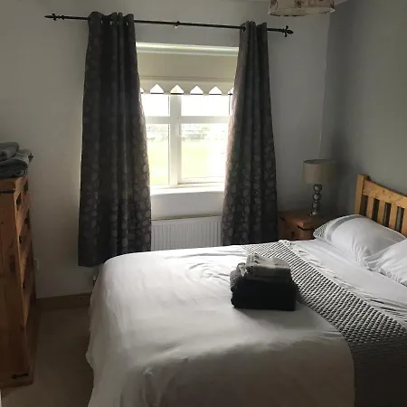 Radharc Na Gcaislean Feriehus *